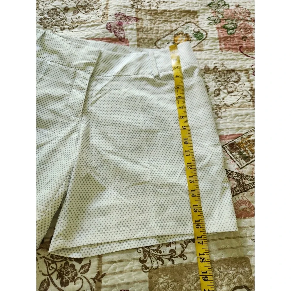 Adidas Women's Golf  Polka Dot shorts Size‎ 12  White Gray Pockets
